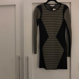 Parker long-sleeve gold and black dress